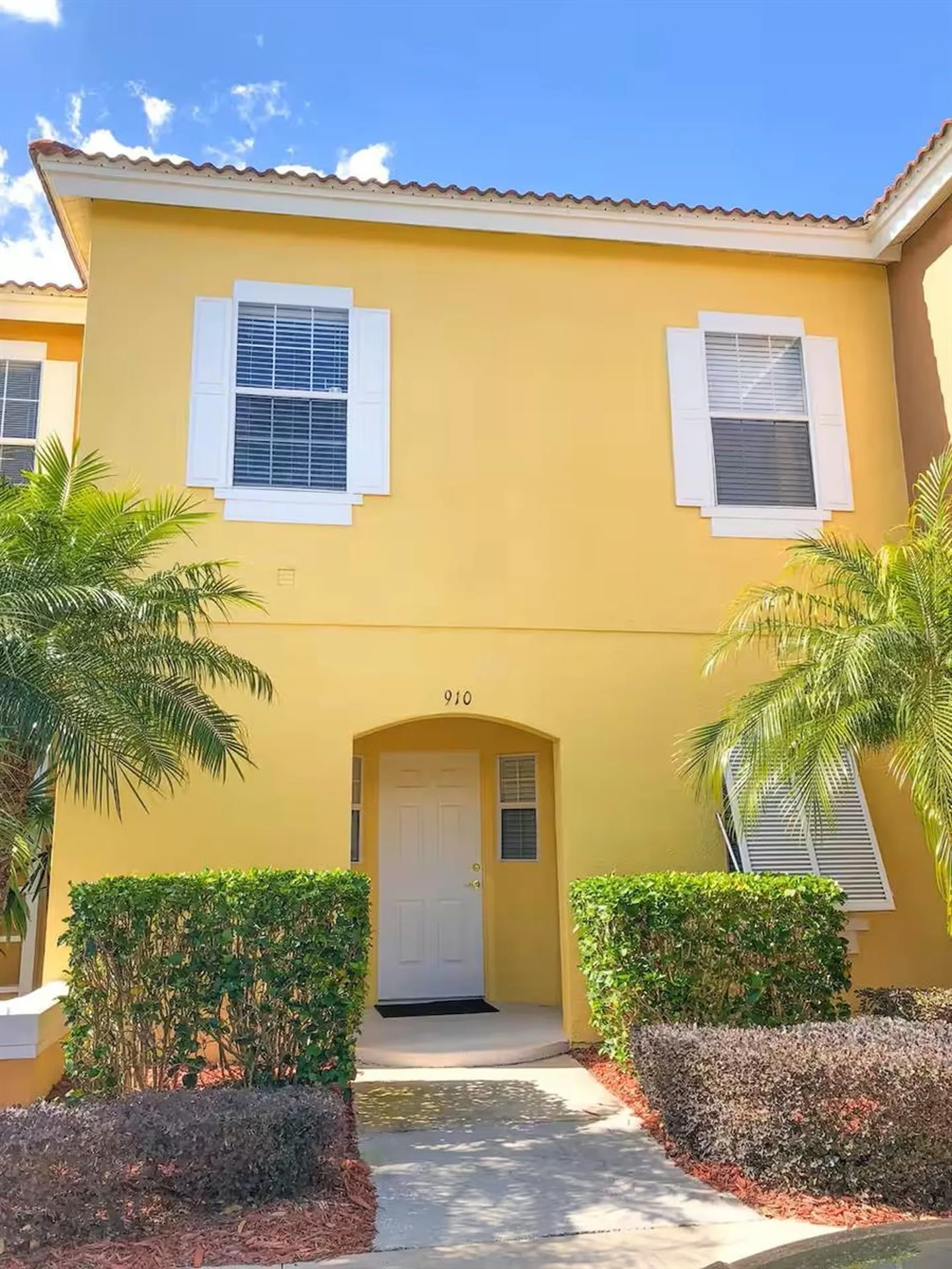 910 Park Terrace Circle Kissimmee FL 34746