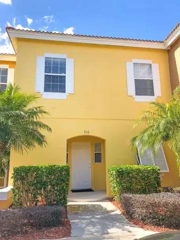 910 Park Terrace Circle Kissimmee FL 34746