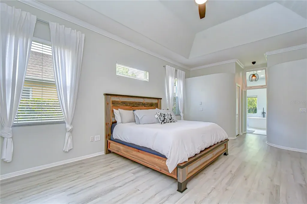 2228 Valrico Forest Drive Valrico FL 33594