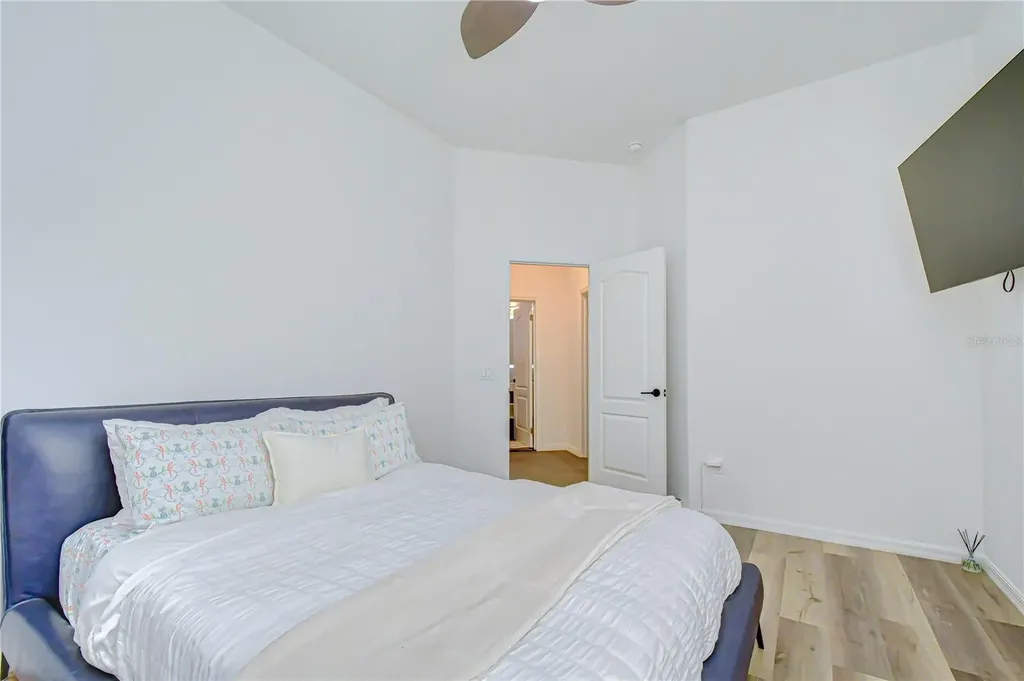 2228 Valrico Forest Drive Valrico FL 33594