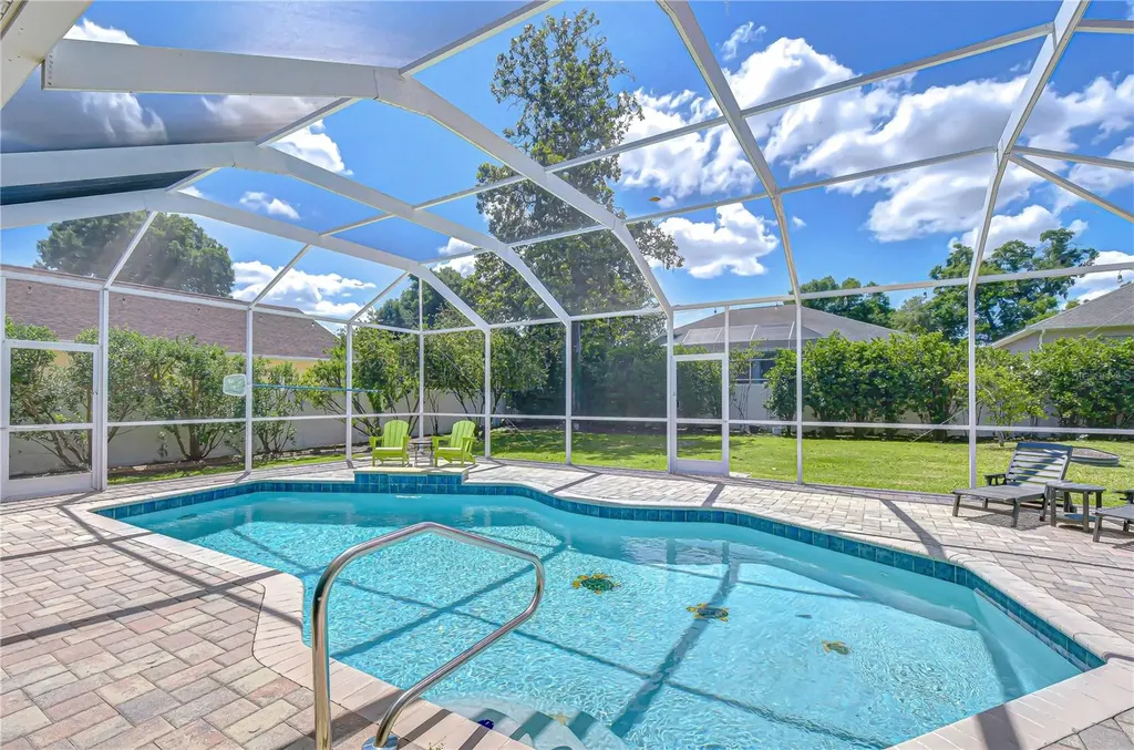 2228 Valrico Forest Drive Valrico FL 33594