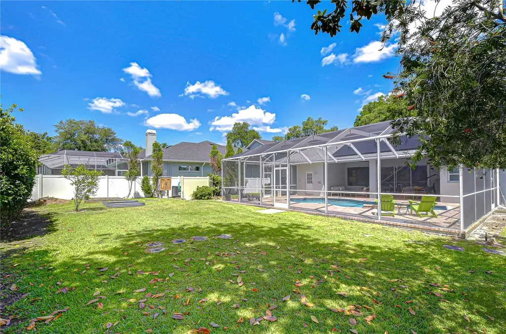 2228 Valrico Forest Drive Valrico FL 33594