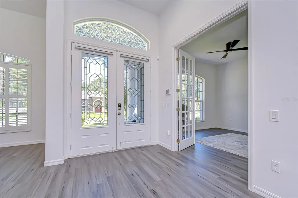 2228 Valrico Forest Drive Valrico FL 33594