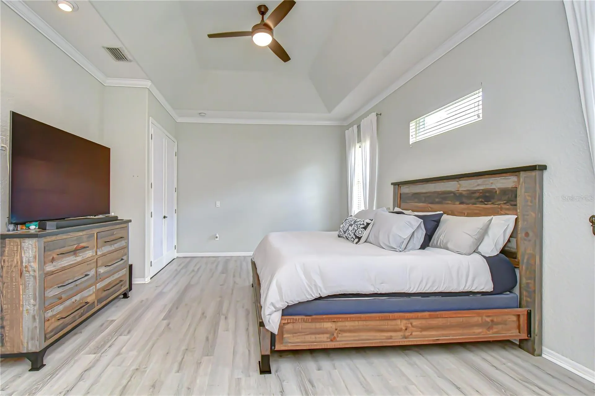 2228 Valrico Forest Drive Valrico FL 33594