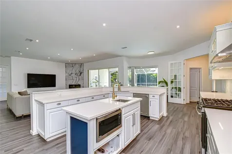 2228 Valrico Forest Drive Valrico FL 33594