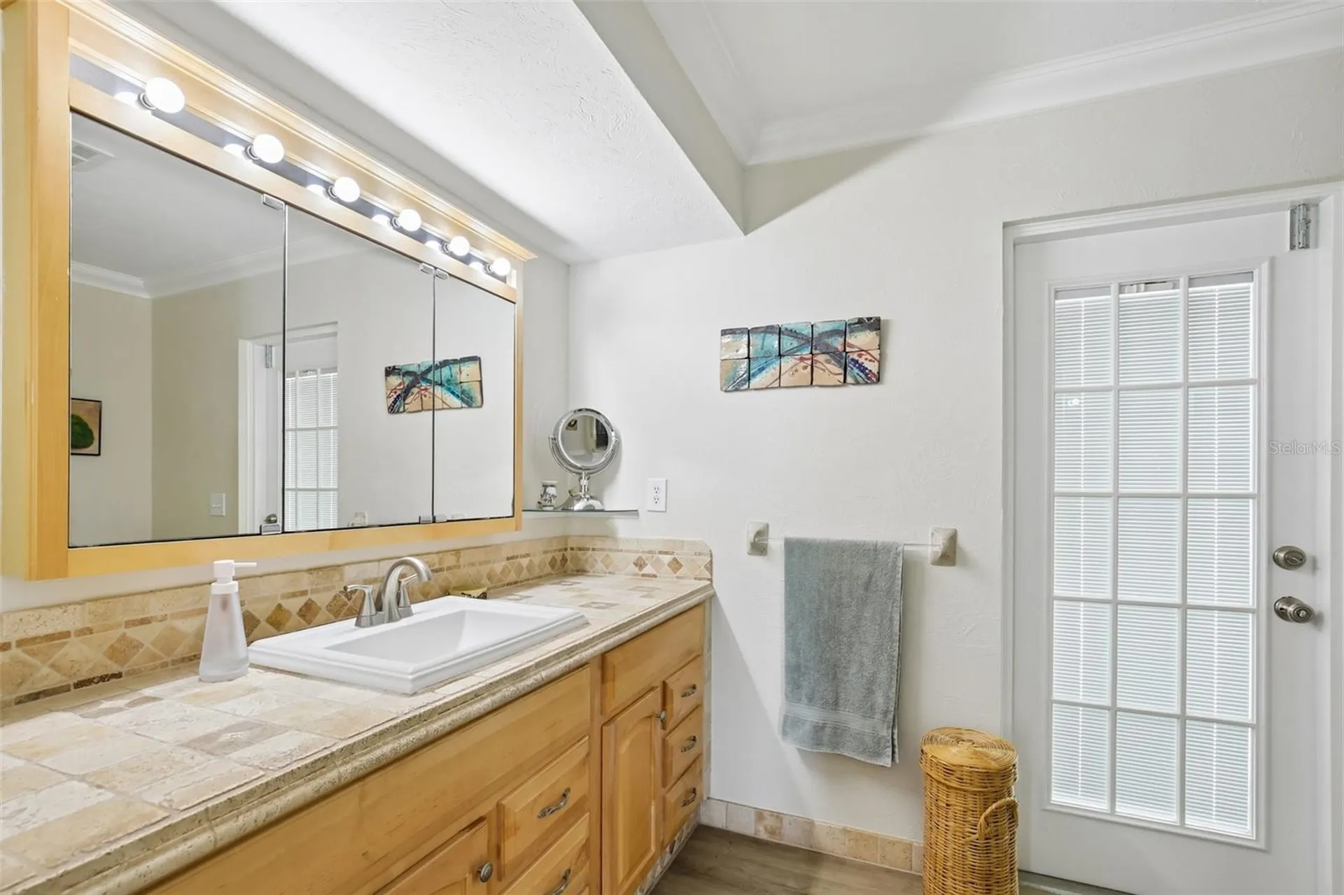 530 Magellan Drive Sarasota FL 34243