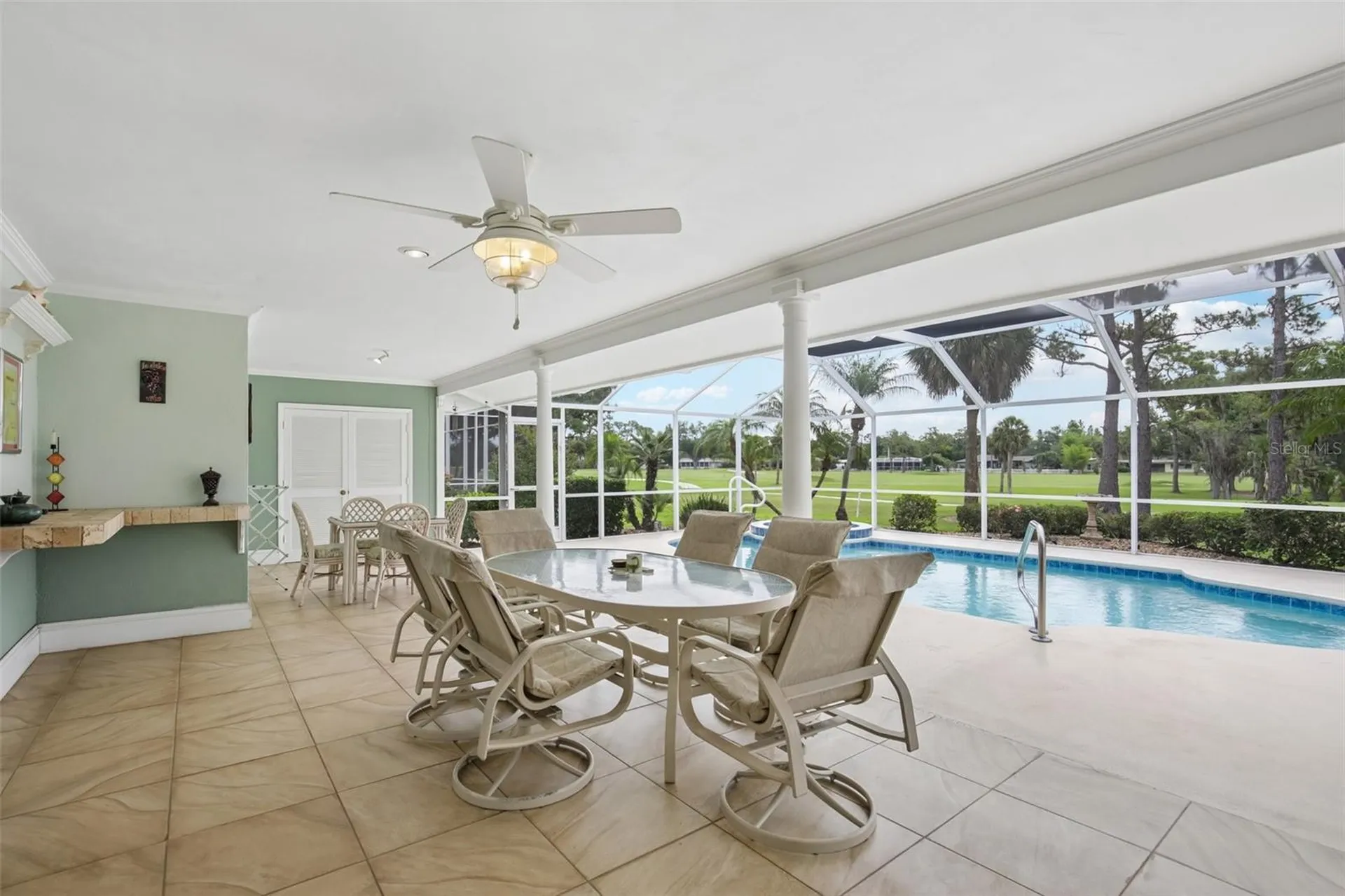 530 Magellan Drive Sarasota FL 34243