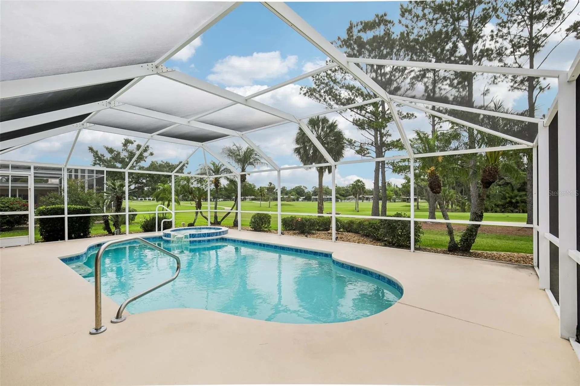 530 Magellan Drive Sarasota FL 34243