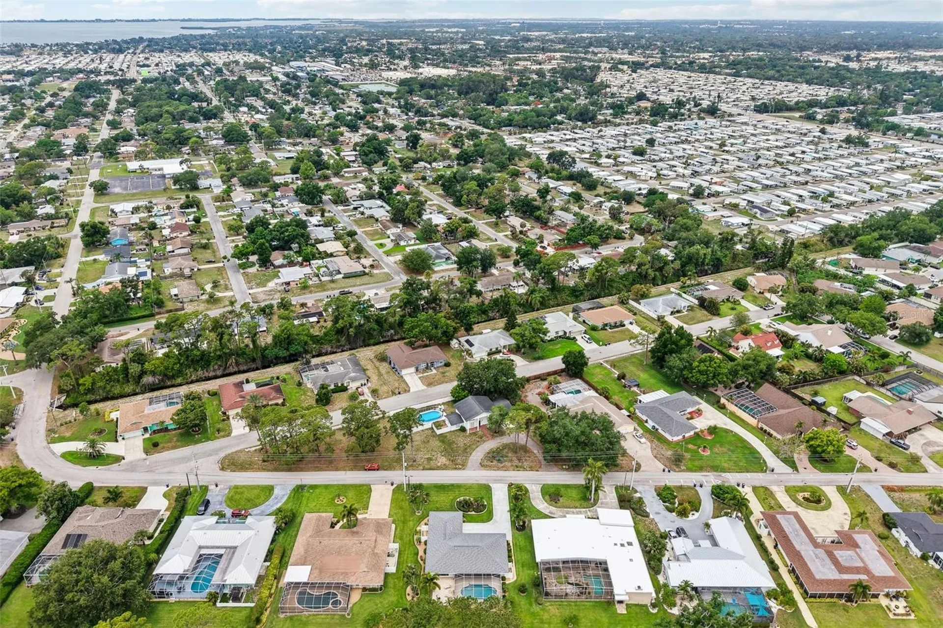 530 Magellan Drive Sarasota FL 34243