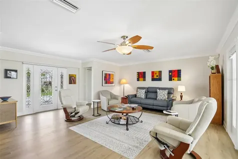 530 Magellan Drive Sarasota FL 34243