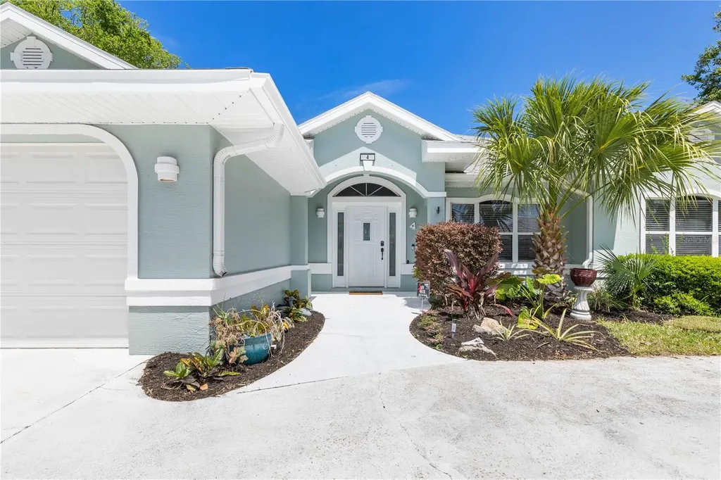 4 Cottagegate Court Palm Coast FL 32137