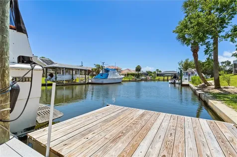 4 Cottagegate Court Palm Coast FL 32137