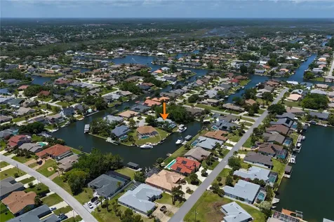 4 Cottagegate Court Palm Coast FL 32137