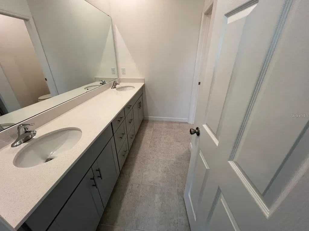 1241 Atlantic Avenue Fruitland Park FL 34731