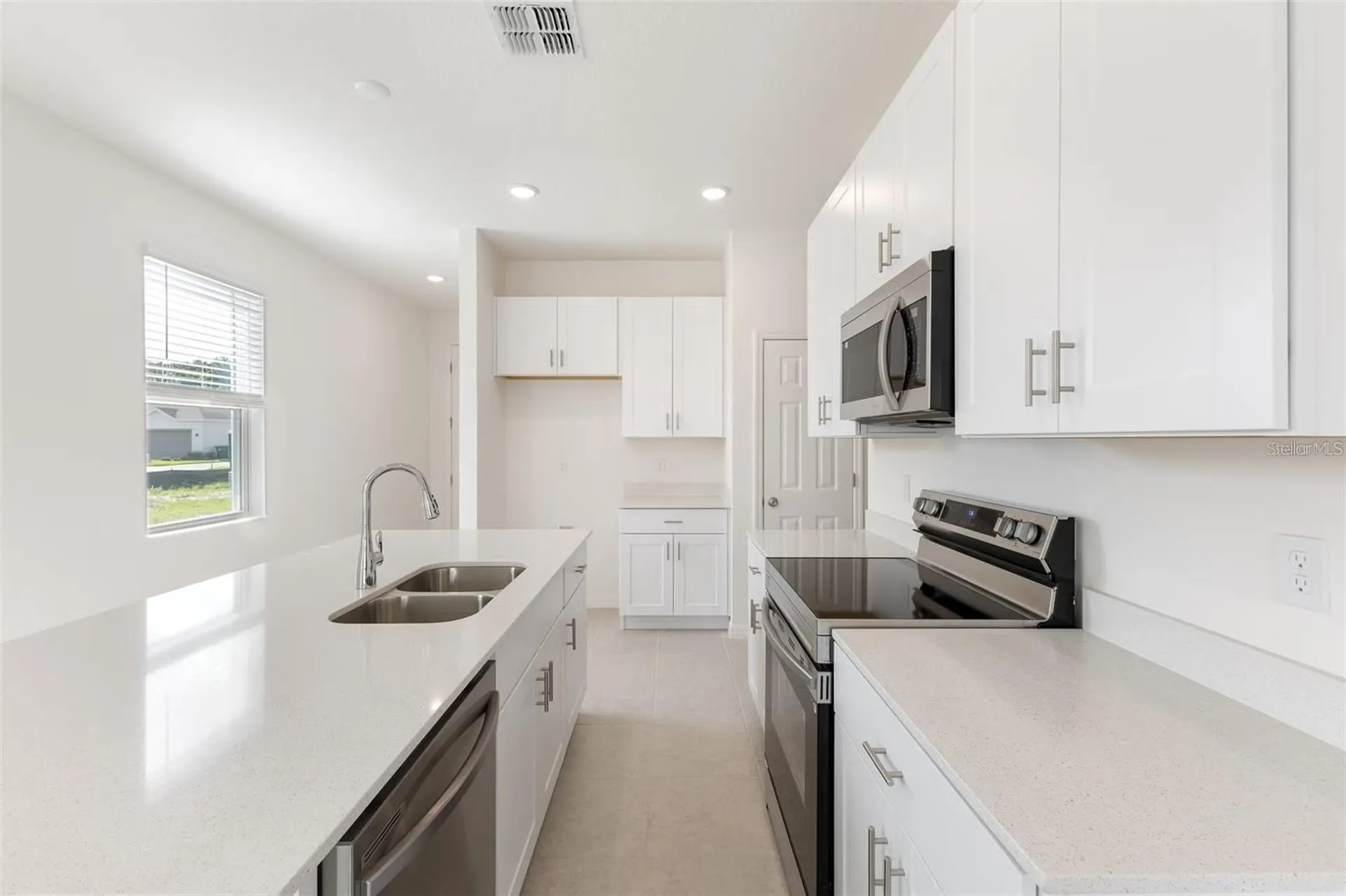 1241 Atlantic Avenue Fruitland Park FL 34731