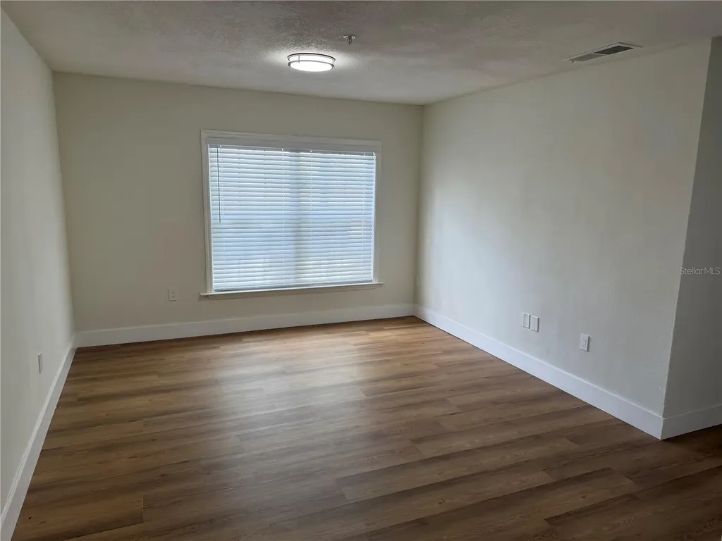 2013 Dixie Belle Drive Orlando FL 32812