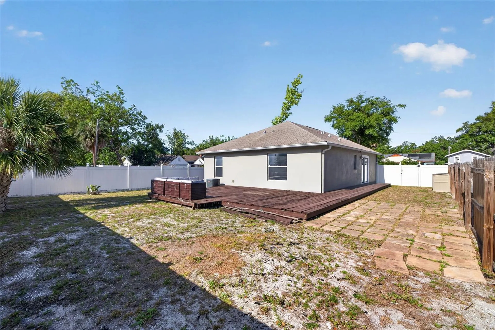 5801 N Miami Place Tampa FL 33604