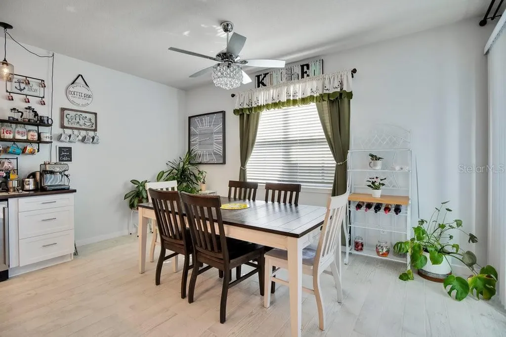 1457 Grand Palm Drive Orlando FL 32828