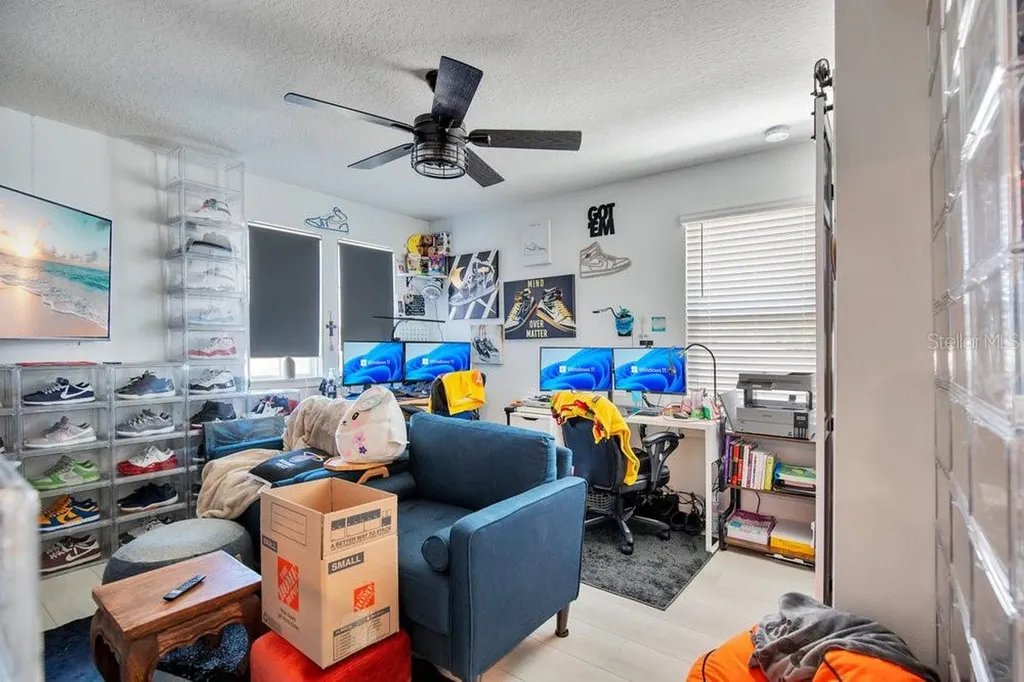 1457 Grand Palm Drive Orlando FL 32828