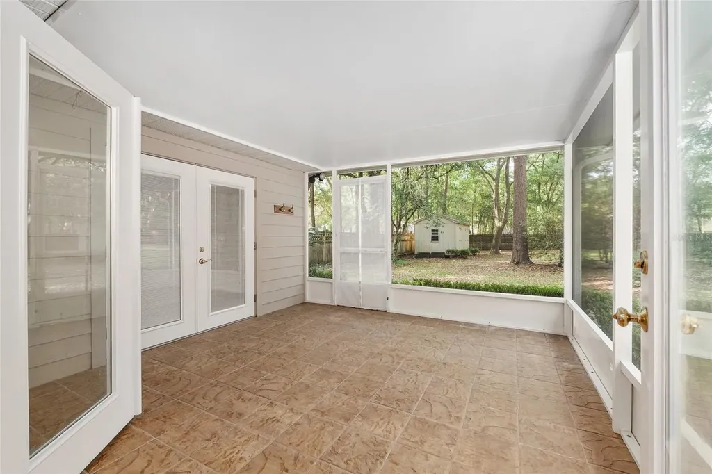 13717 SW 1st Road Newberry FL 32669