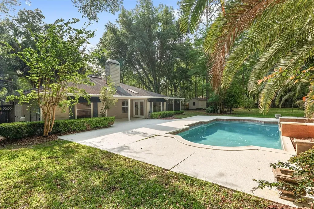 13717 SW 1st Road Newberry FL 32669
