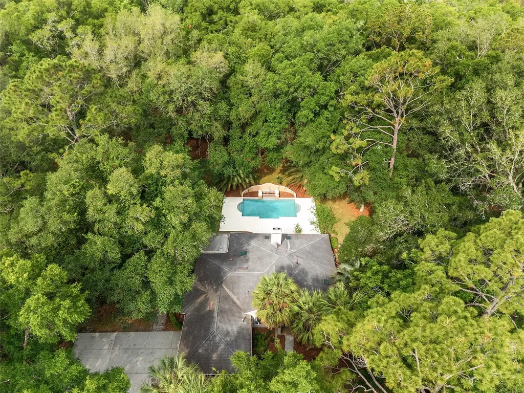 13717 SW 1st Road Newberry FL 32669