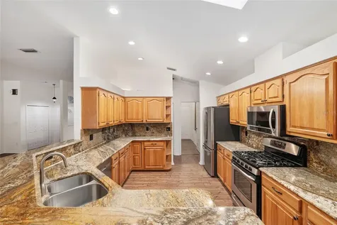 13717 SW 1st Road Newberry FL 32669