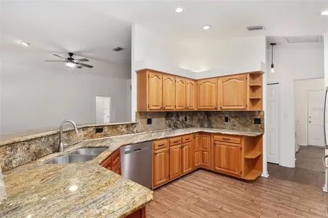 13717 SW 1st Road Newberry FL 32669