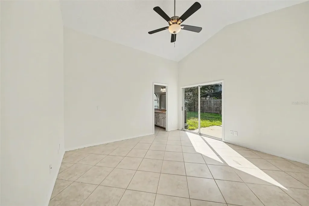 11040 NW Fairhaven Way Orlando FL 32825