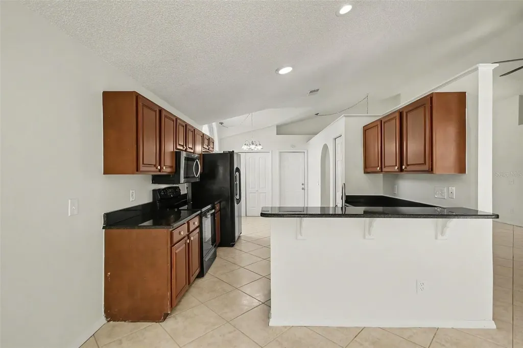 11040 NW Fairhaven Way Orlando FL 32825