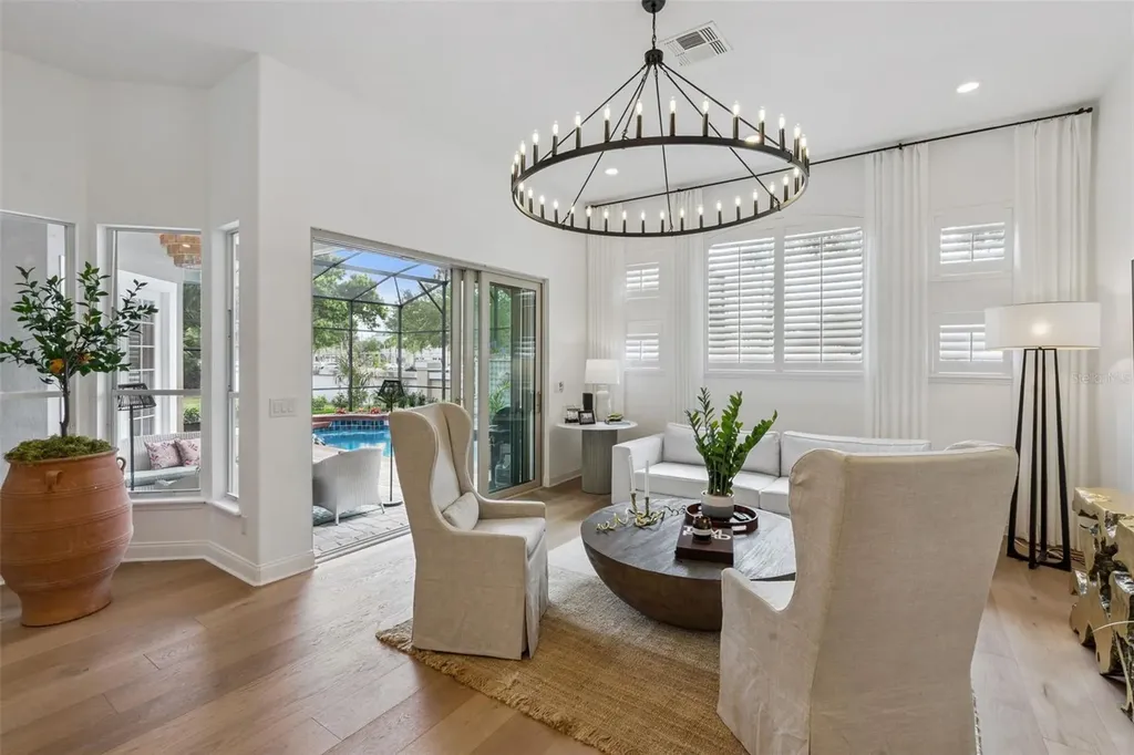 1867 Verde Way Orlando FL 32835