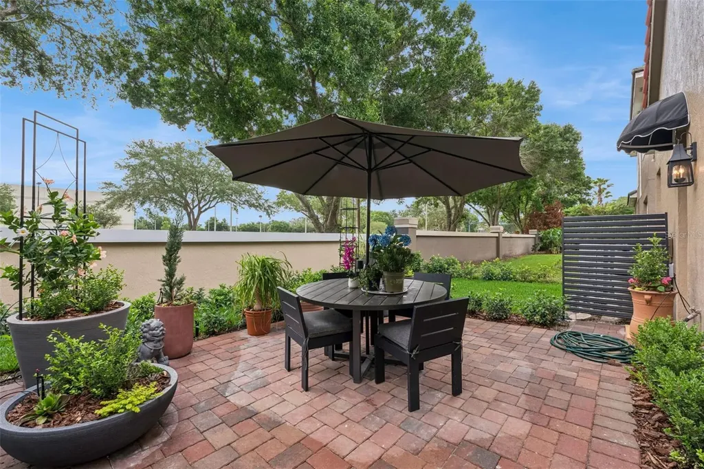 1867 Verde Way Orlando FL 32835