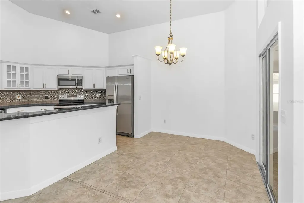 422 Canary Island Court Orlando FL 32828