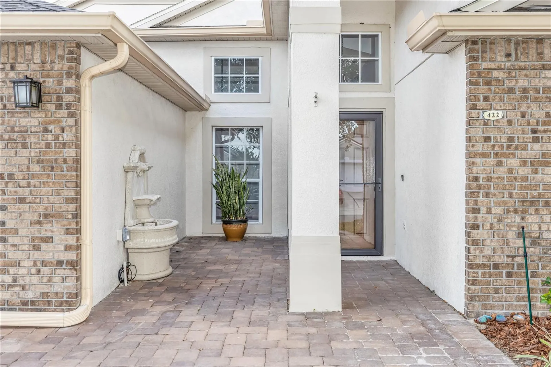 422 Canary Island Court Orlando FL 32828