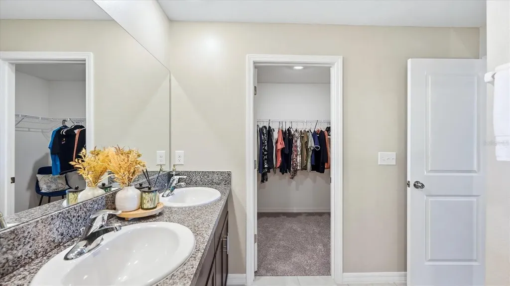 15455 Broad Brush Drive Sun City Center FL 33573