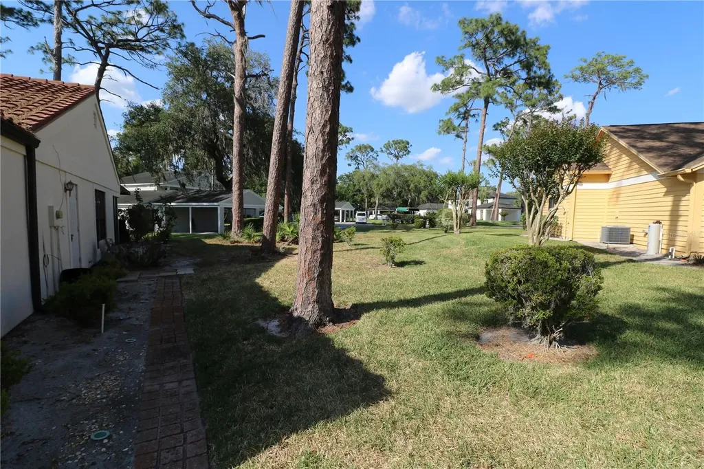 5424 Saddlebrook Way Wesley Chapel FL 33543
