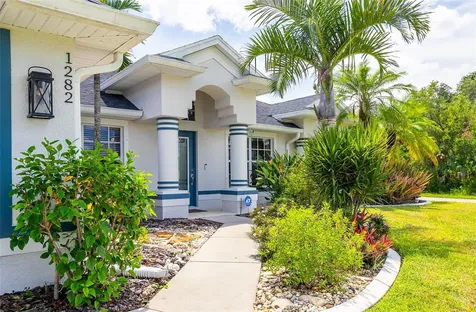 1282 Clearview Drive Port Charlotte FL 33953