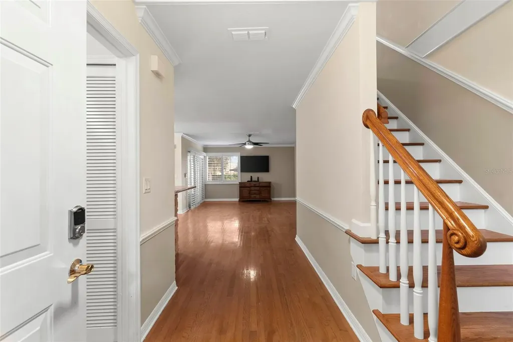 618 Maple Oak Circle Altamonte Springs FL 32701
