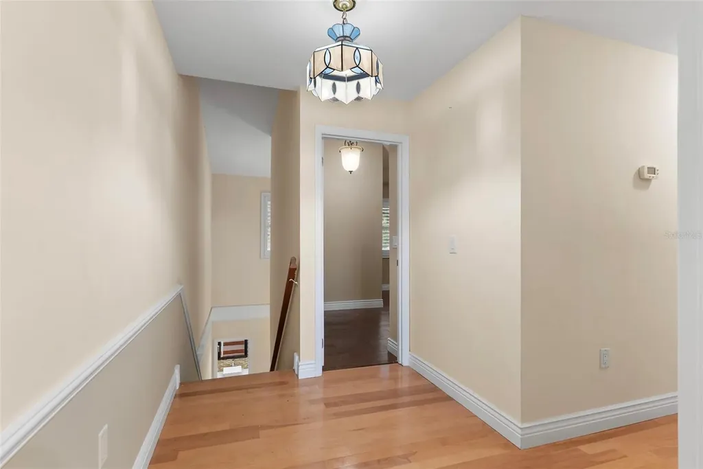 618 Maple Oak Circle Altamonte Springs FL 32701