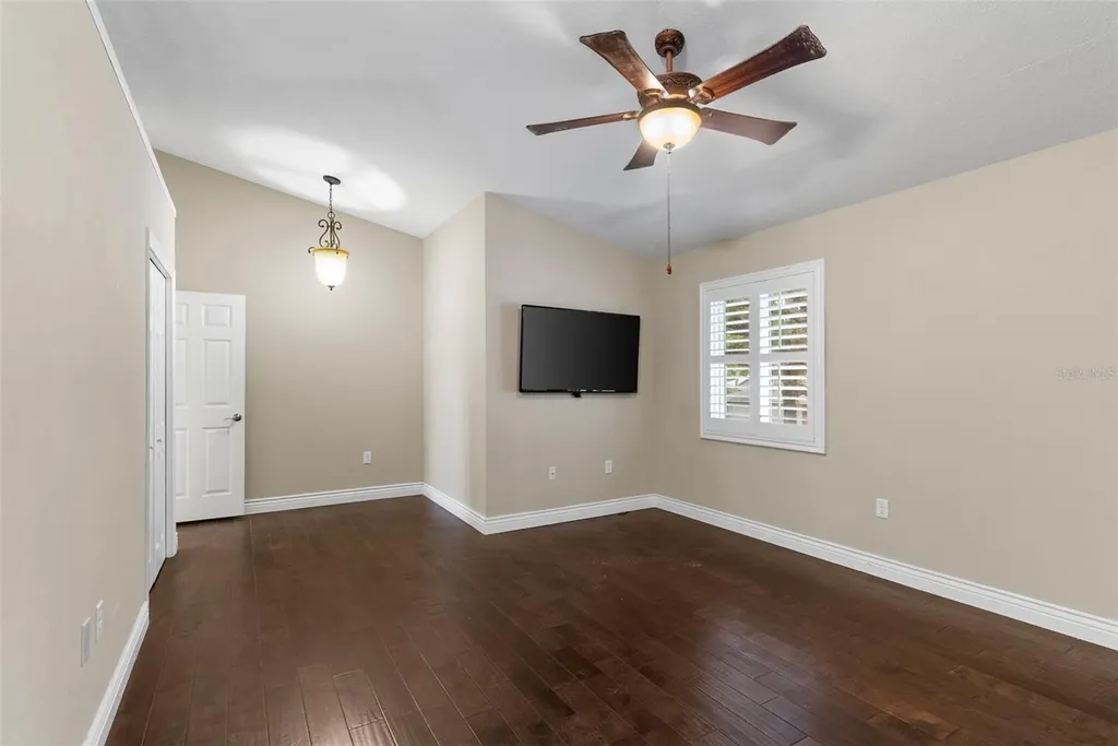 618 Maple Oak Circle Altamonte Springs FL 32701