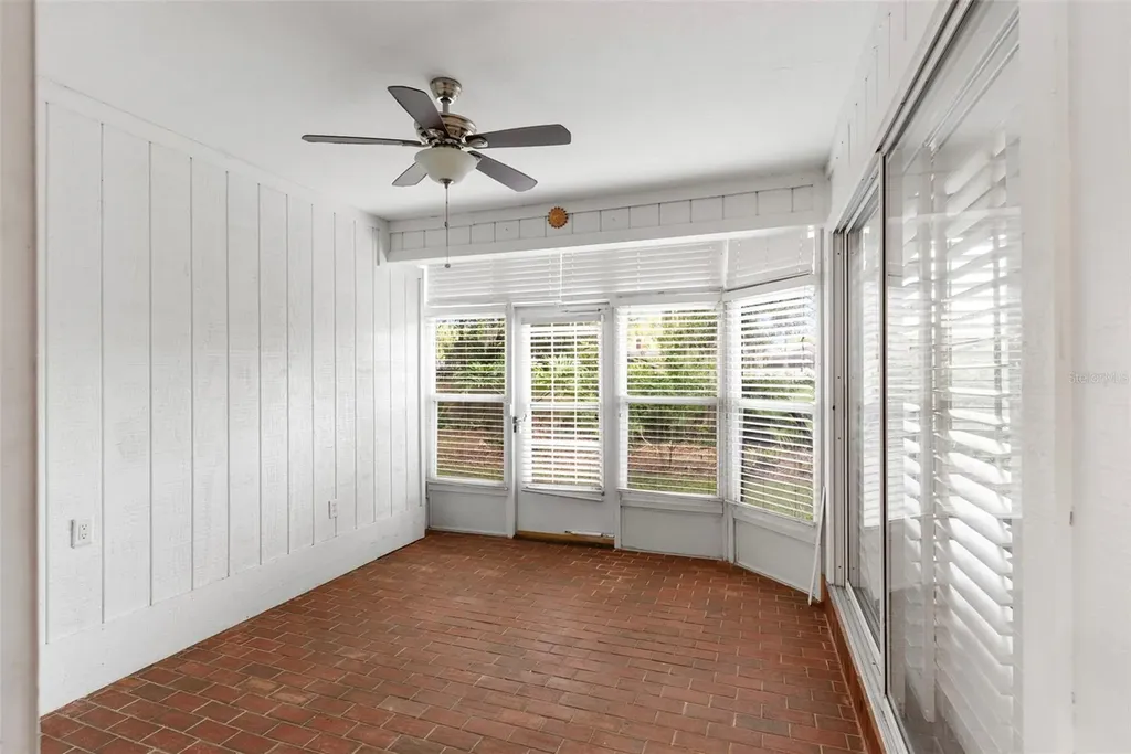 618 Maple Oak Circle Altamonte Springs FL 32701
