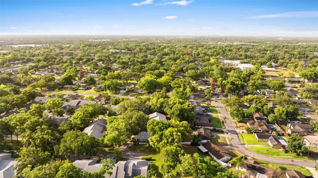 618 Maple Oak Circle Altamonte Springs FL 32701