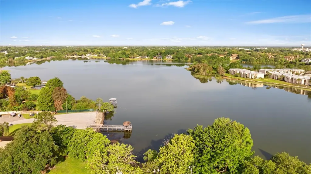 618 Maple Oak Circle Altamonte Springs FL 32701