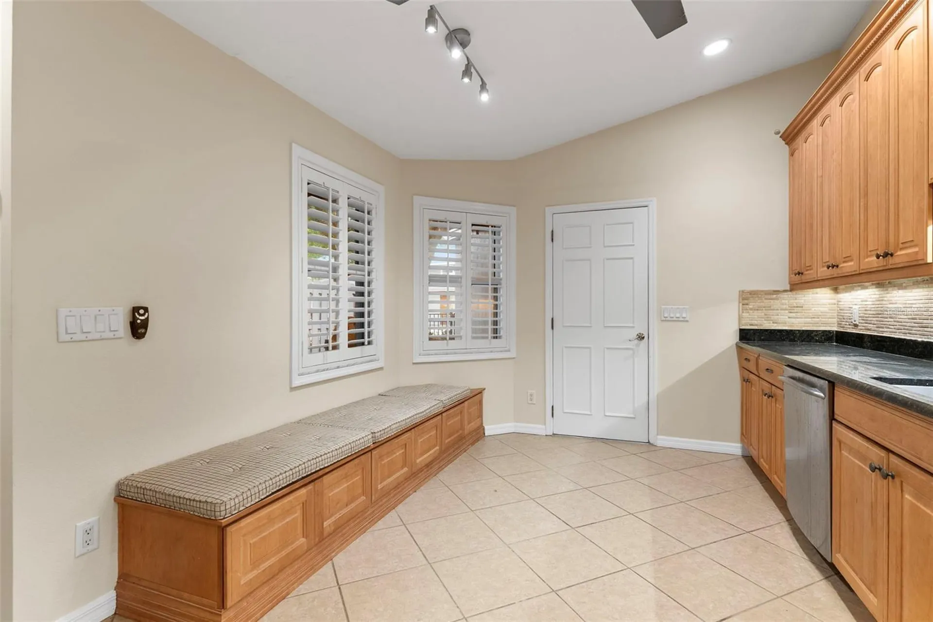 618 Maple Oak Circle Altamonte Springs FL 32701