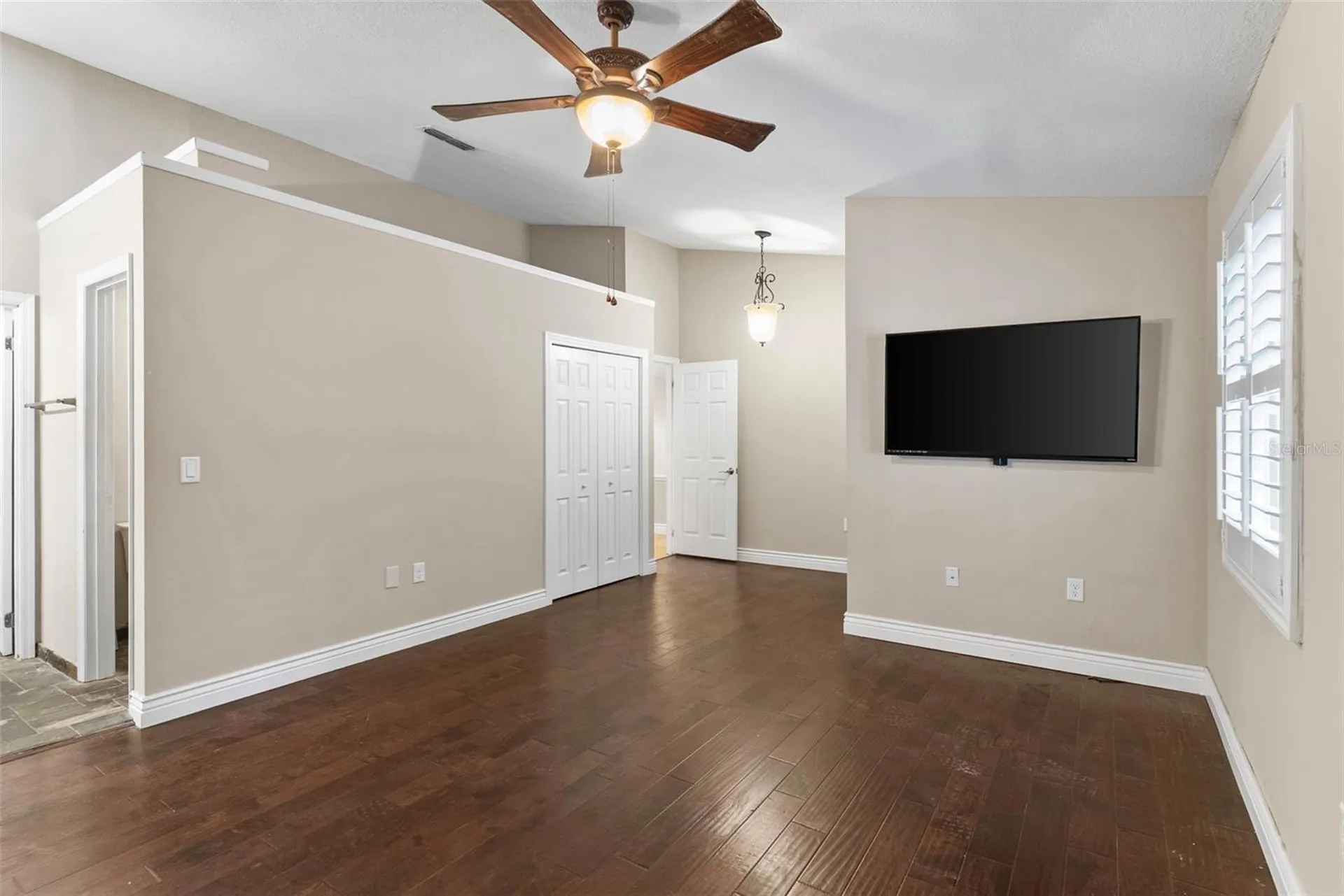 618 Maple Oak Circle Altamonte Springs FL 32701