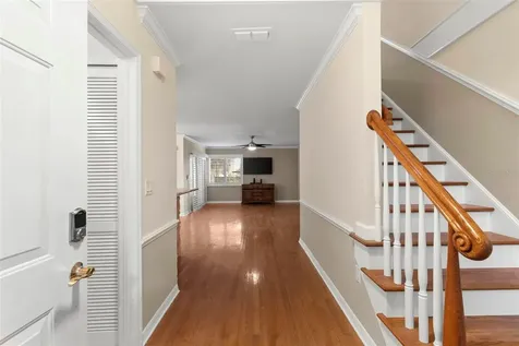 618 Maple Oak Circle Altamonte Springs FL 32701