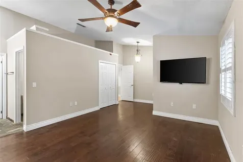 618 Maple Oak Circle Altamonte Springs FL 32701