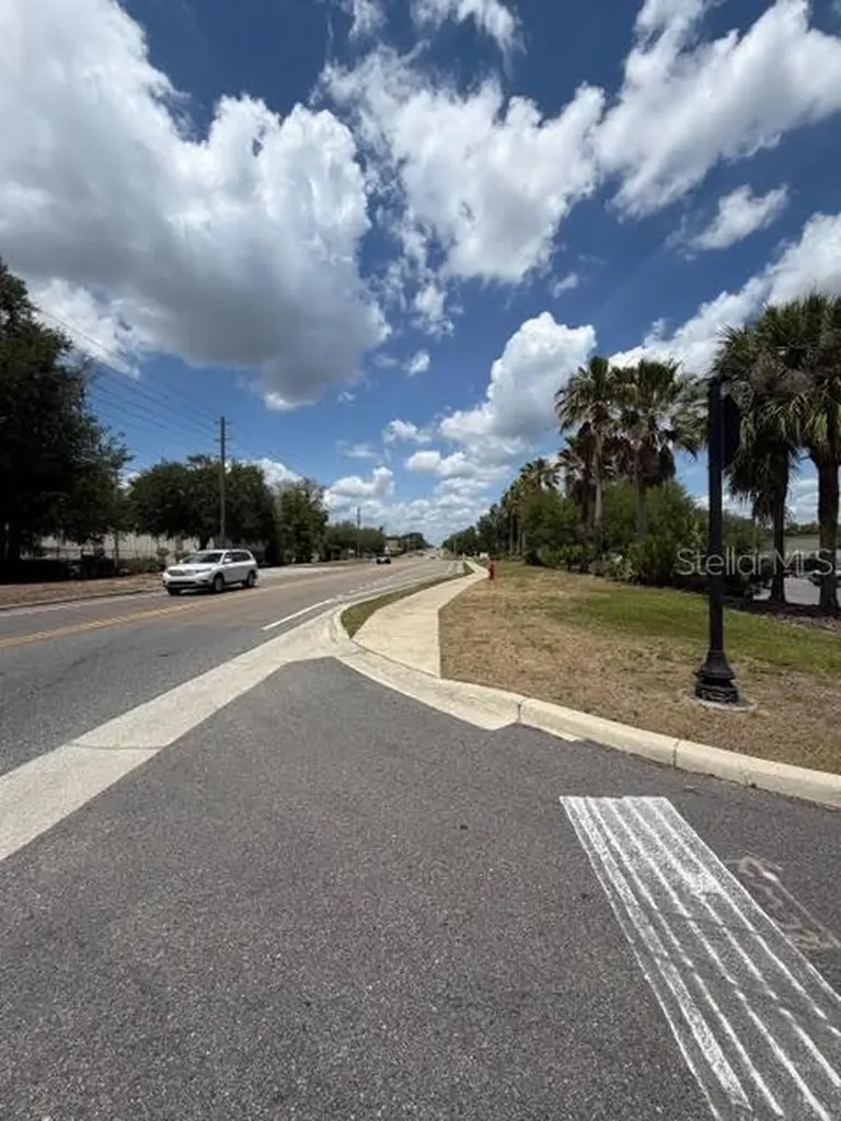 451 Rolling Acres Road Lady Lake FL 32159