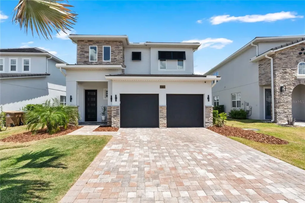 15735 Vetta Drive Montverde FL 34756
