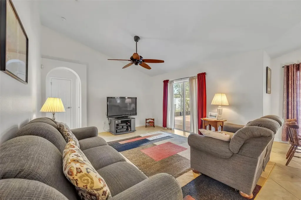 887 Seneca Trail St Cloud FL 34772